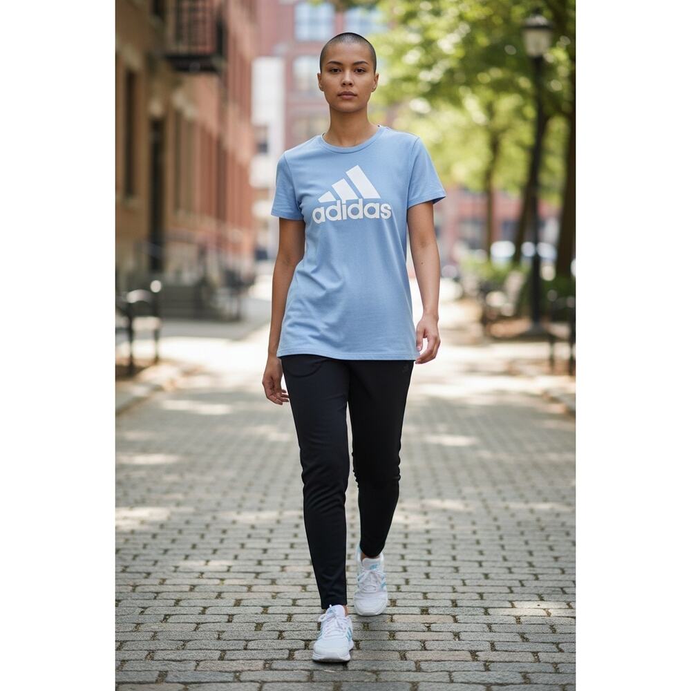 Adidas Amplifier Short Sleeve Tee Size: XL Color: Light Blue 100% cotton